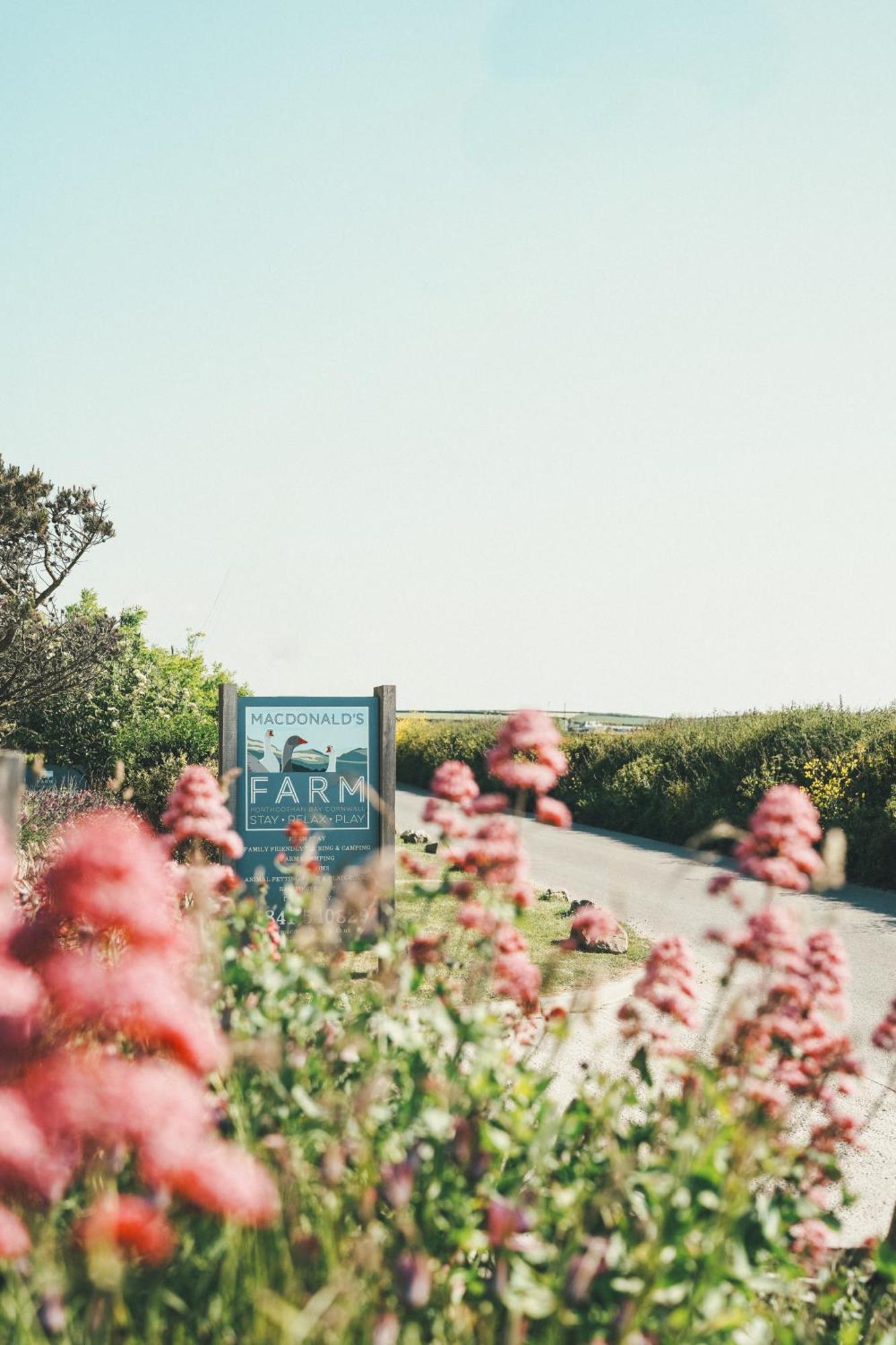 Saint Ervan Macdonald'S Farm B&B 외부 사진